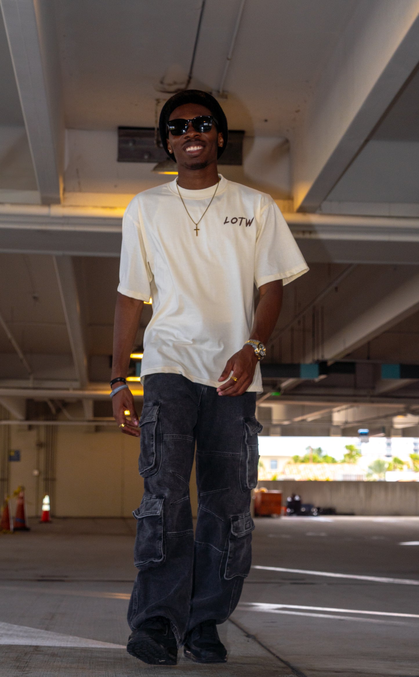 TAN & BROWN 'BTL' TEE